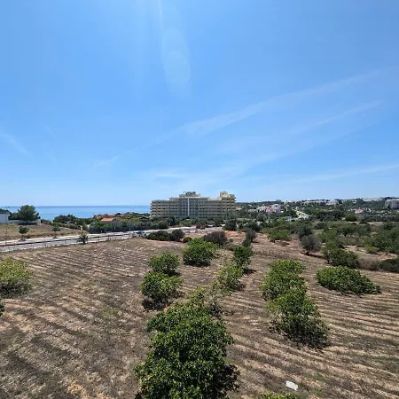 Rochavau Готель 4*