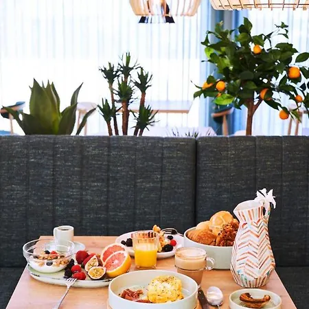 Ξενοδοχείο Rochavau