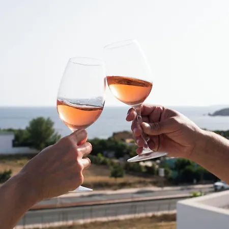 Ξενοδοχείο Rochavau 4*